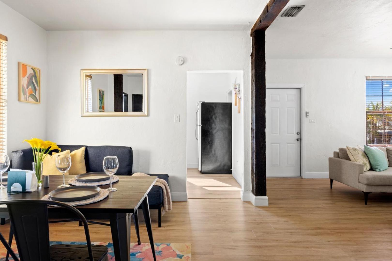 Spacious Free Parking Great Location Ferienhaus *