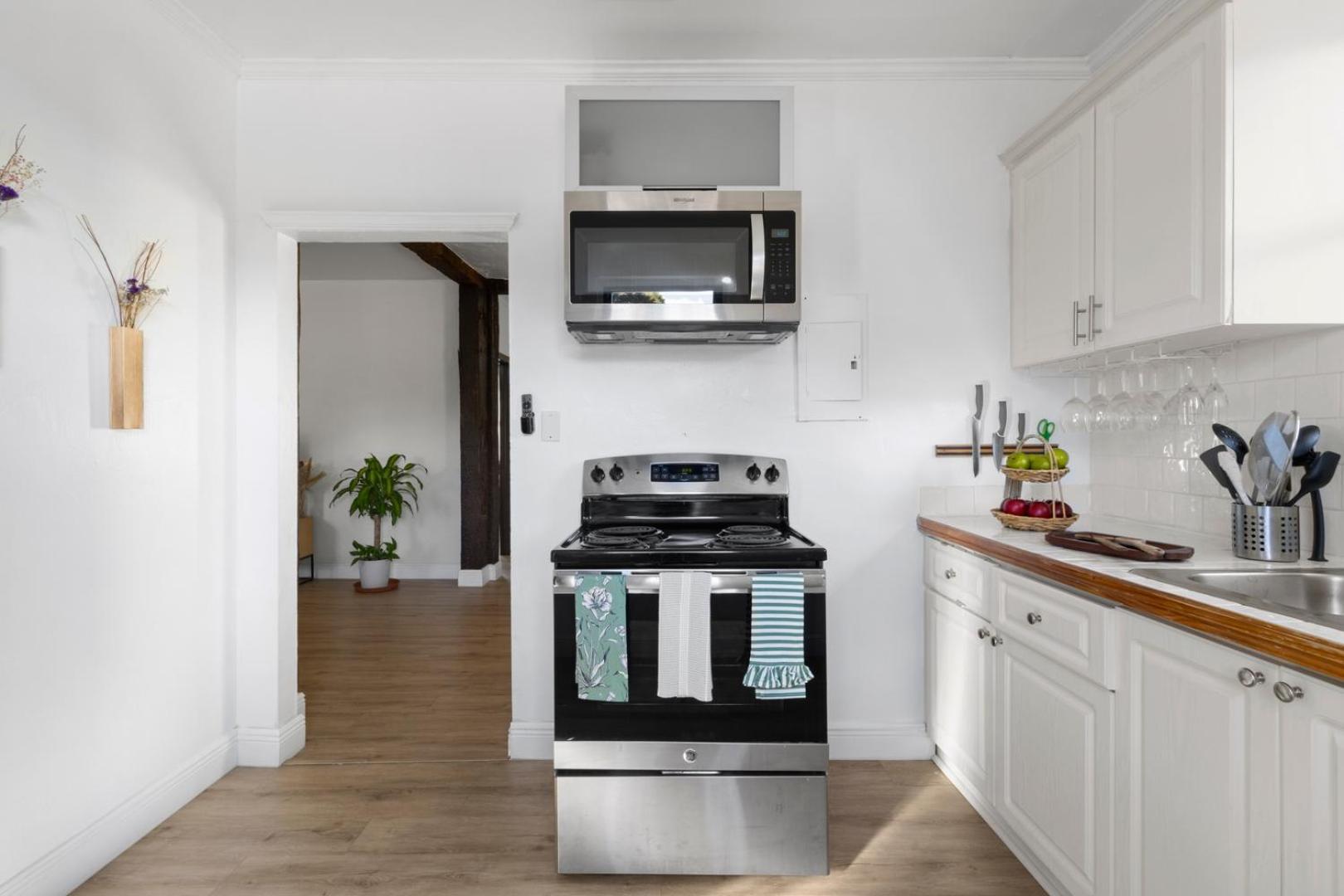 Spacious Free Parking Great Location Ferienhaus