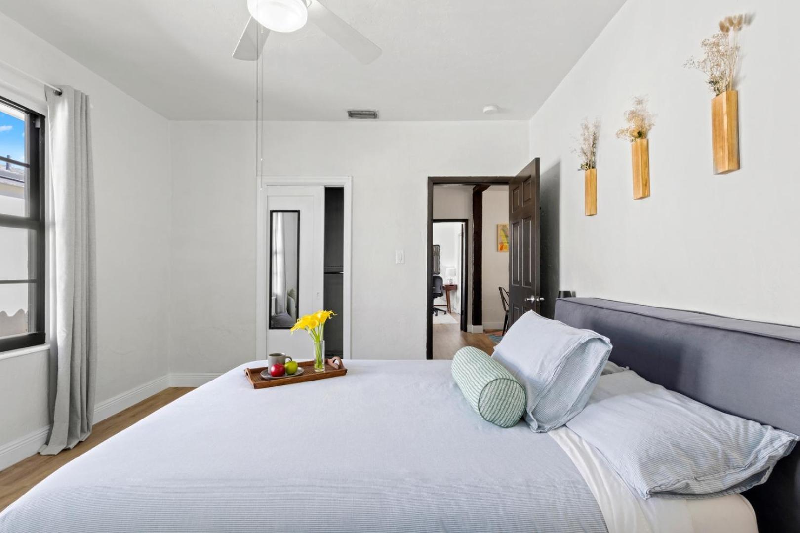 Spacious Free Parking Great Location Ferienhaus